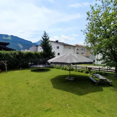 Guest house Haus Susanne 3*