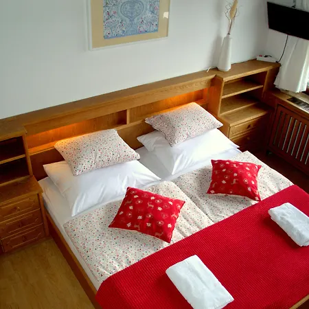 苏珊娜之家宾馆 3*